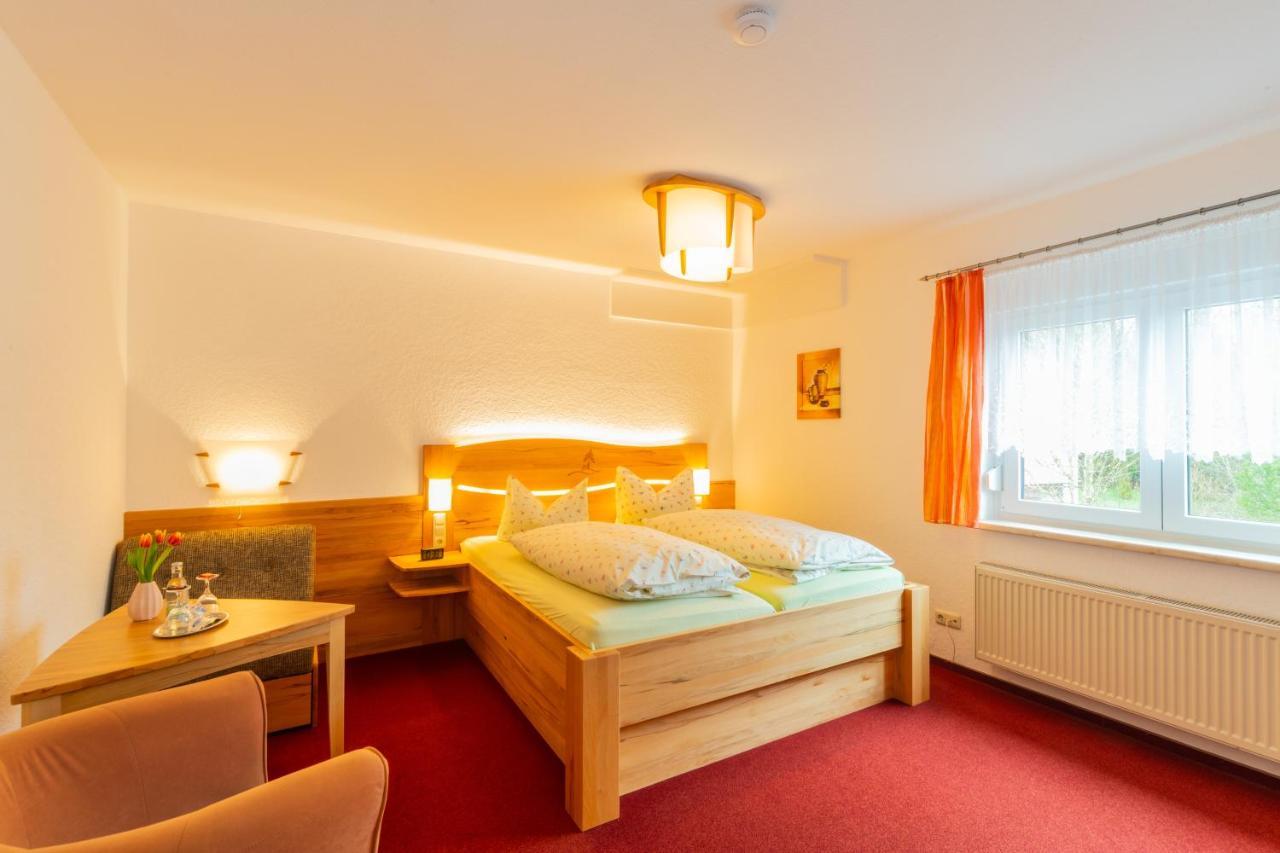 Rennsteighotel Gruener Baum Schmiedefeld am Rennsteig Kültér fotó